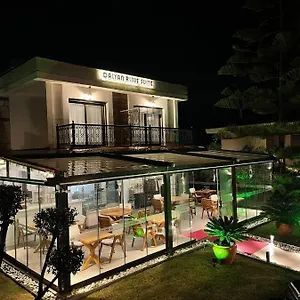 Oda ve Kahvaltı Dalyan Risus, Çeşme