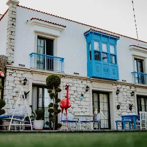 Oda ve Kahvaltı Trend Blue Boutique, Çeşme