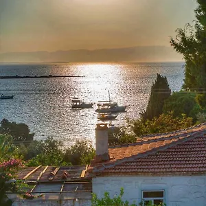 Oda ve Kahvaltı Herakles Butik, Çeşme