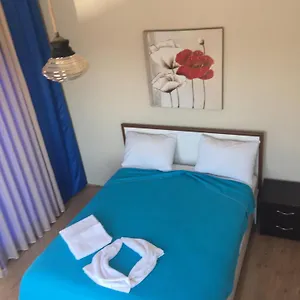 Oda ve Kahvaltı Kaan, Çeşme